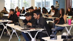 La plataforma FESTUM integra tecnología y turismo para promover eventos sostenibles y experiencias digitales innovadoras.