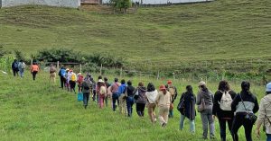 Las capacitaciones fortalecen los emprendimientos agroecológicos y promueven el liderazgo femenino en comunidades rurales de la provincia de Loja.